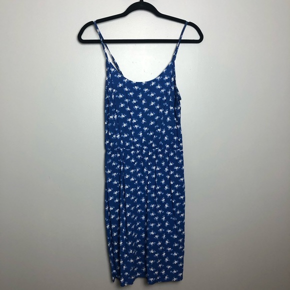 Old Navy Dresses & Skirts - Old Navy blue floral summer dress Sz m